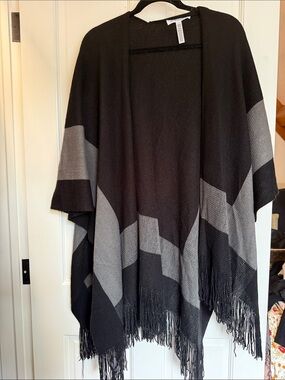 BCBGeneration Black and Gray Fringed Knit Wrap Poncho